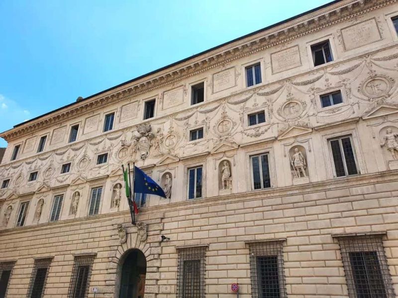 Die Wunder des Palazzo Spada in Rom erkunden 1